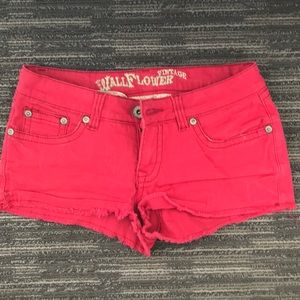 Size 9 red vintage wallflower shorts